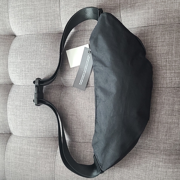 NWT Pac Man Video Game Black LGBTQ Adjustable Waist Bag - Picture 9 of 11